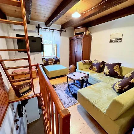 Casa Bella Rab Feriehus *